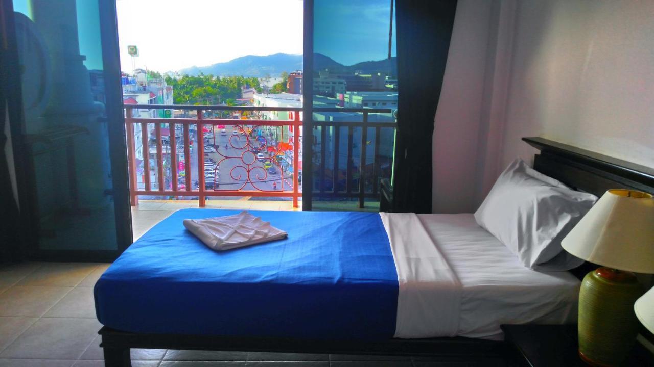 Bodega Phuket Patong (Adults Only) Hostel Exterior photo