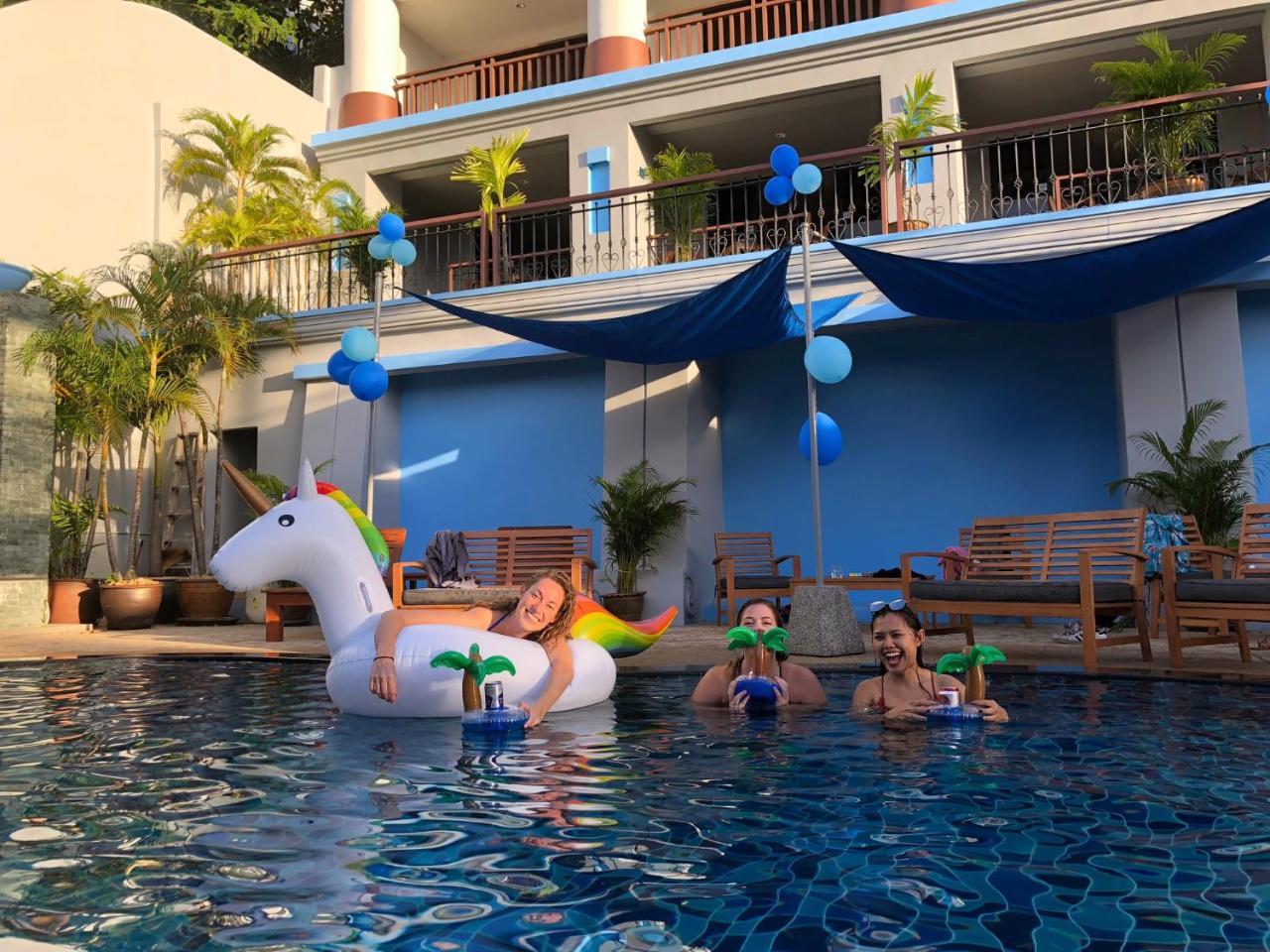 Bodega Phuket Patong (Adults Only) Hostel Exterior photo